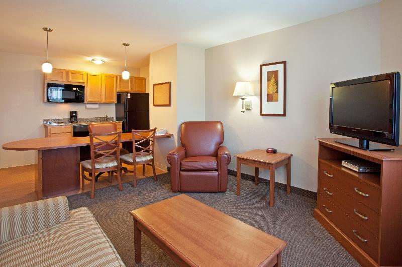 Candlewood North By Ihg 2*